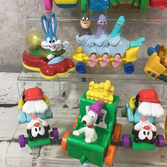Vintage 90’s Warner Bros Animaniacs Tiny Tunes Flip Cars Snoopy Lot 14 McDonalds - Picture 5 of 9